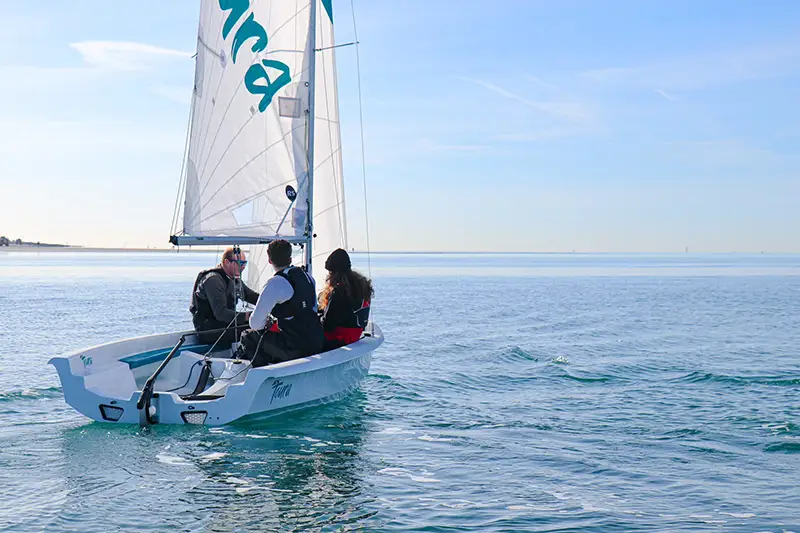 noleggio deriva toura rs siracusa sailing